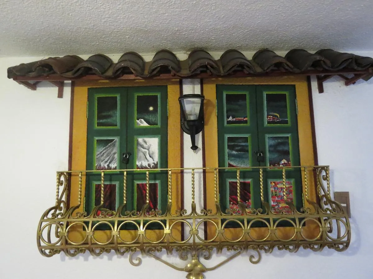 Hotel Nass Sol De Κίτο
